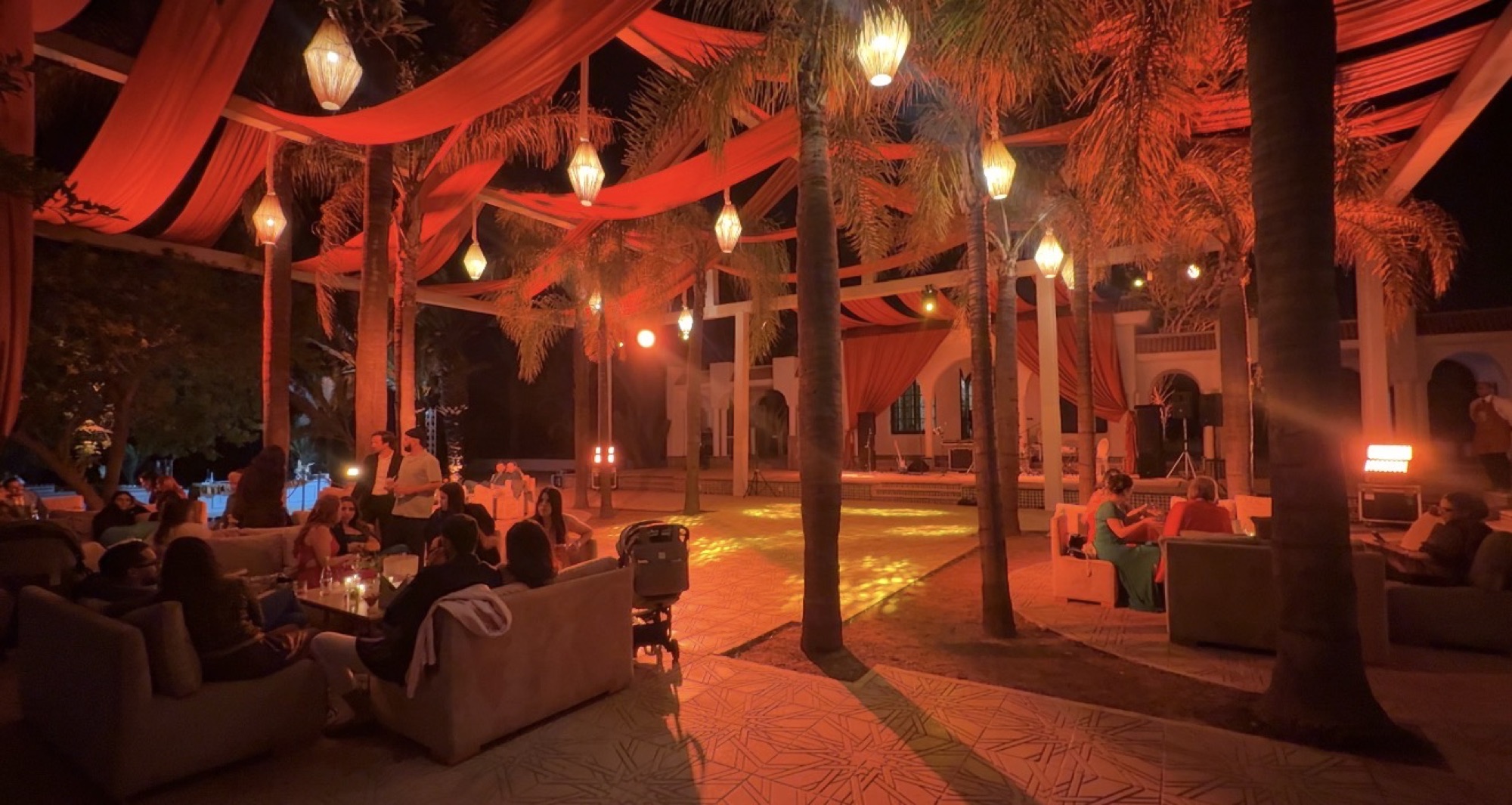 Ambiance lounge en soirée